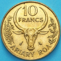 Мадагаскар 10 франков 1972 год.