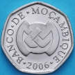 Монета Мозамбик 1 метикал 2006 год.