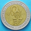 Монета КФА Западная Африка 200 франков 2004 год.