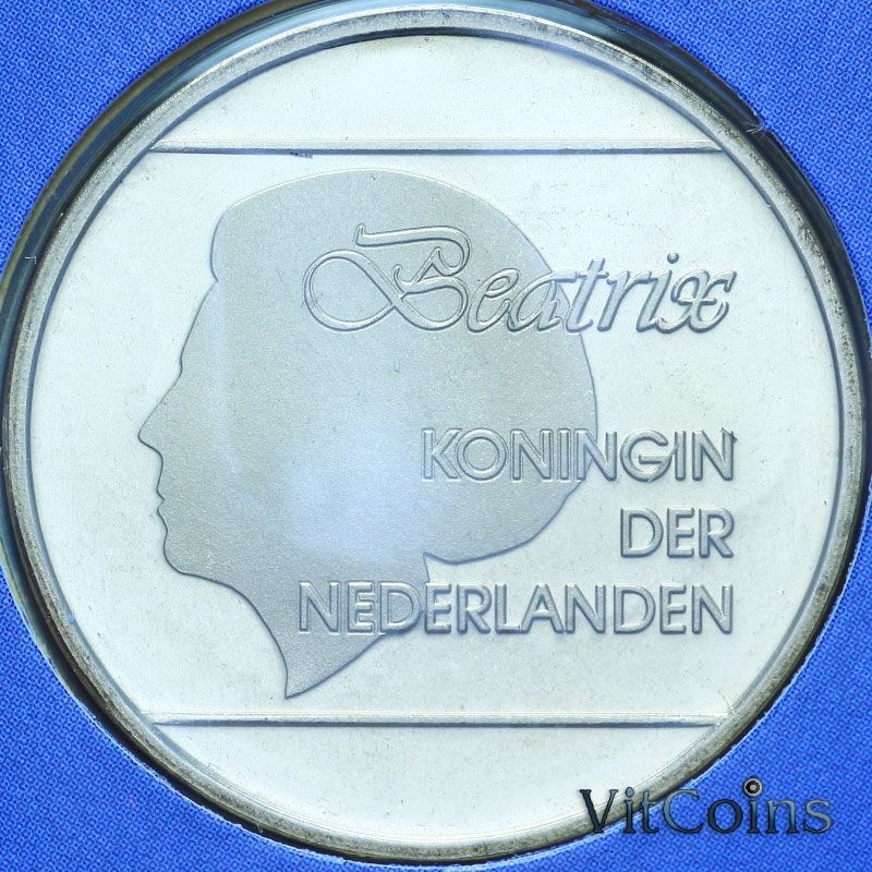 Монета Аруба 2 1/2 флорина 1989 год. BU Монета Аруба 2 1/2 флорина 1989 год. BU