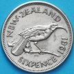 Монета Новая Зеландия 6 пенсов 1961 год. Гуйя.