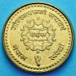 Монета Непала 1 рупия 2000 год. 100 лет газете "Gorkhapatra"