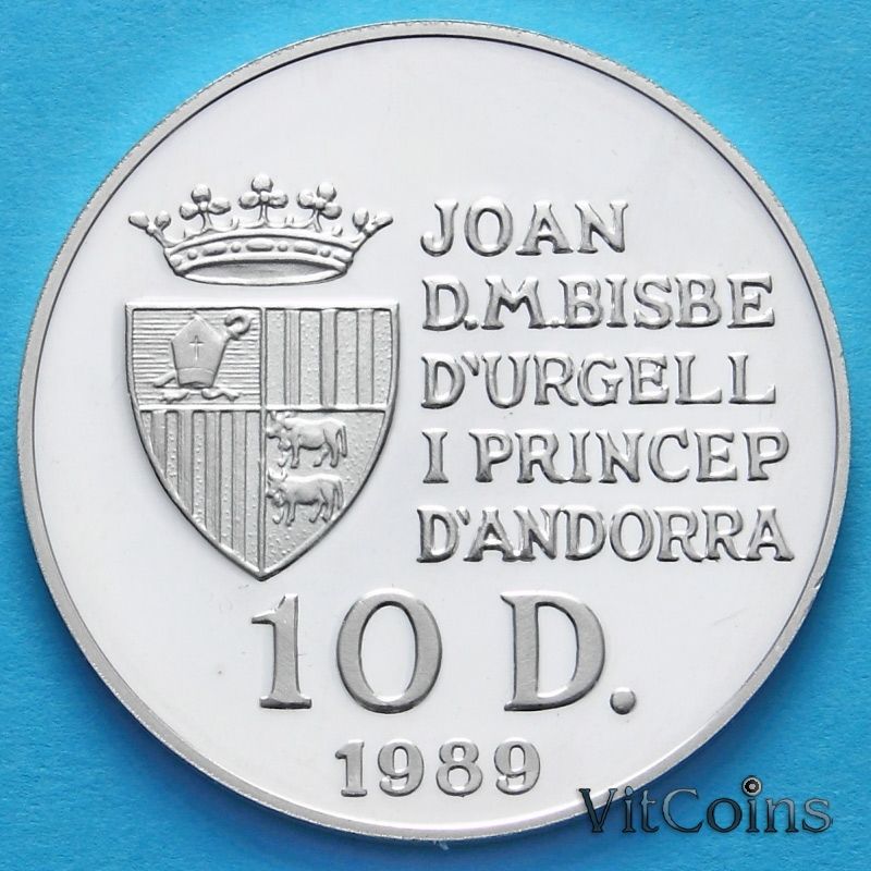Серебряная монета Андорры 10 динер 1989 год. ЧМ по футболу. Серебро.