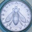 Монета Италия 2 лиры 2000 год. Пчела. BU