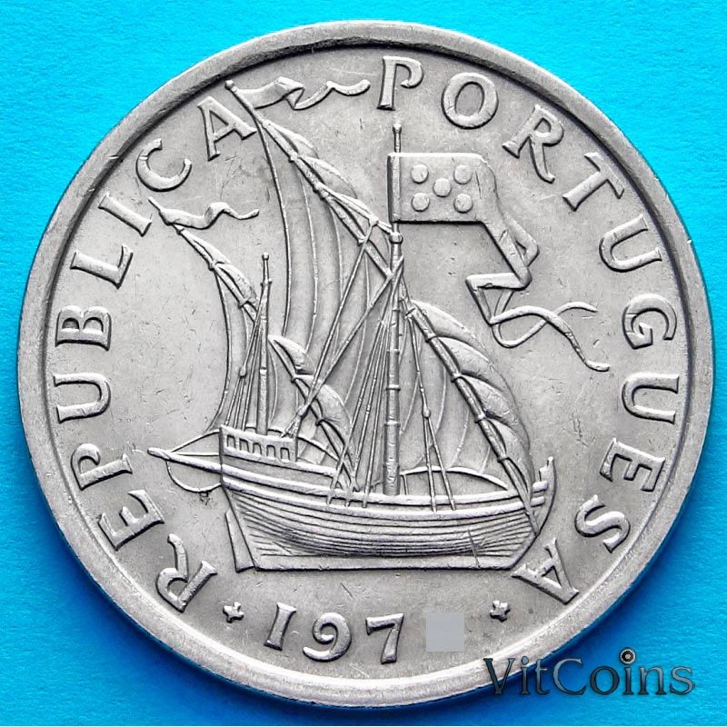 Монета Португалия 5 эскудо 1977 год.