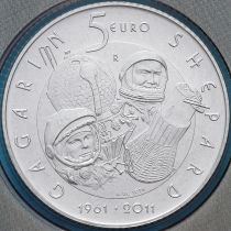 Сан Марино 5 евро 2011 год. Гагарин и Шепард Серебро